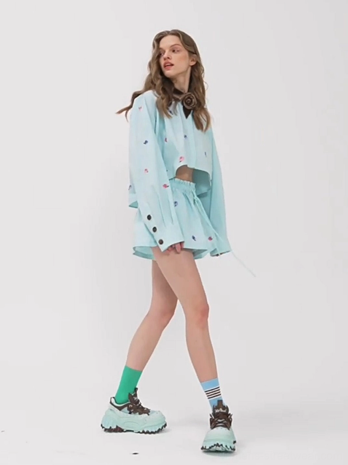 Fashion-forward women’s wave-sole platform loafers designed for Acubi, Korean streetwear, and alternative outfits