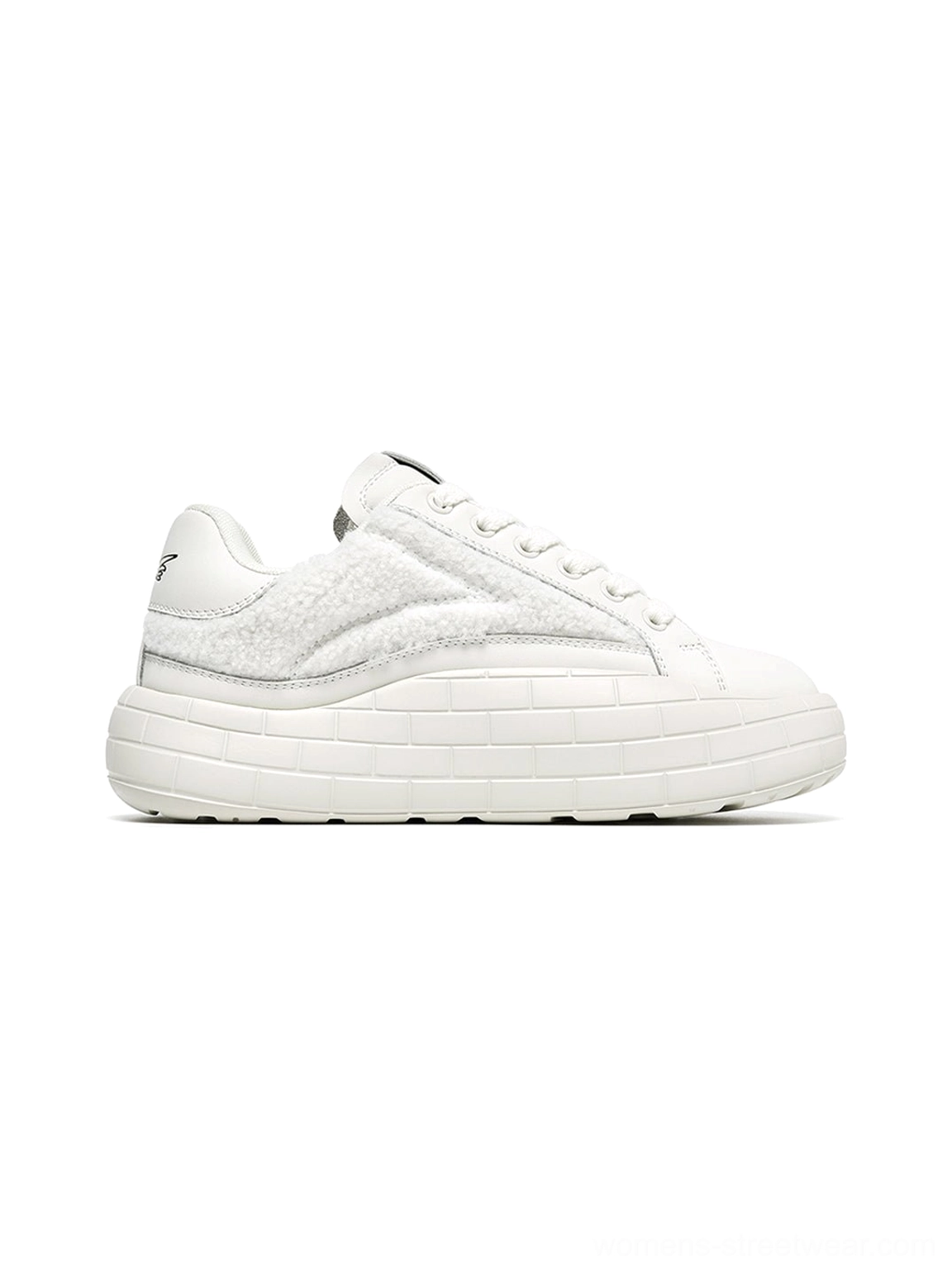 Women's black fleece-panel shoes with low-top fit and street-ready chunky platform construction