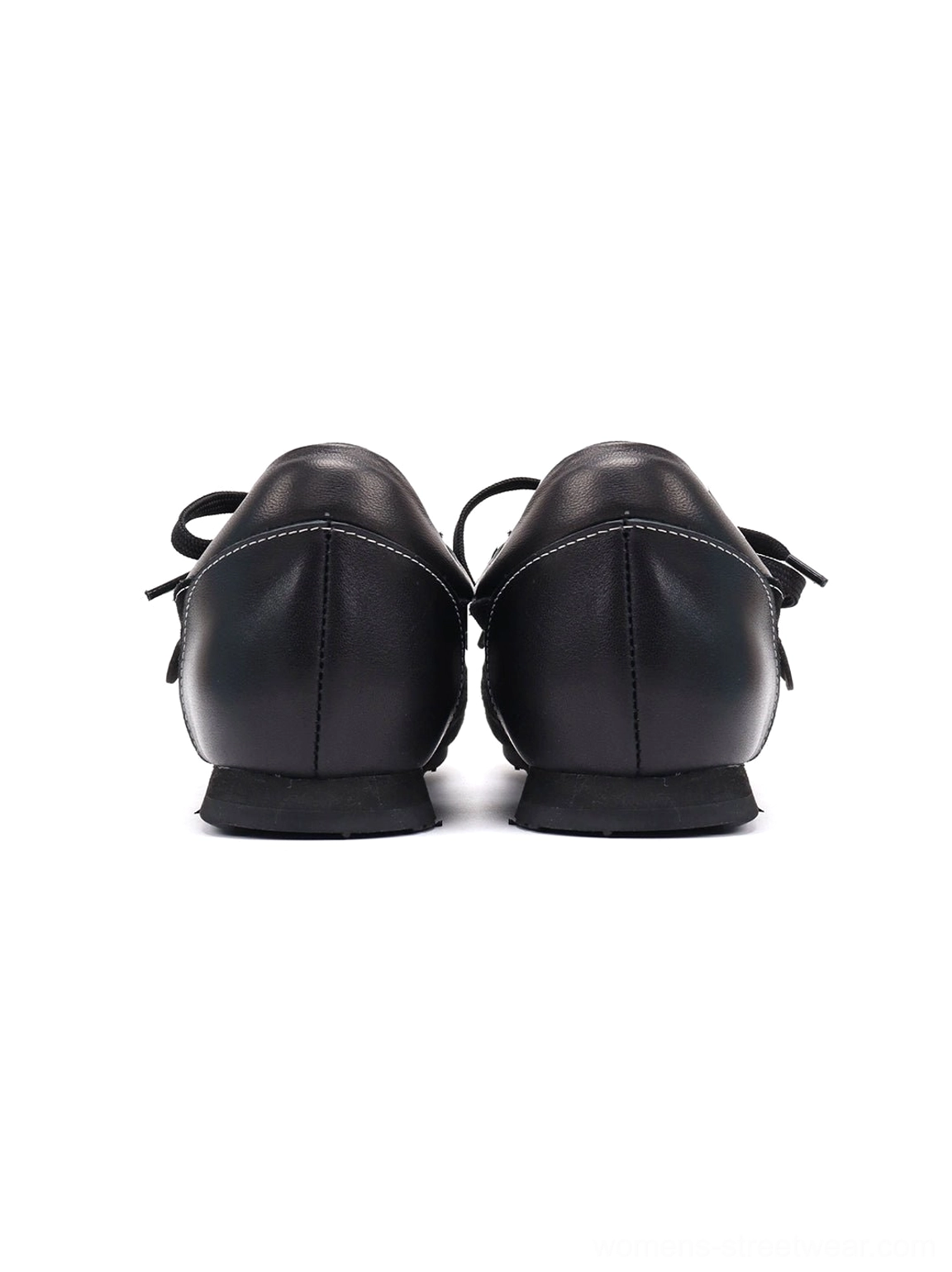 Black genuine leather low-top trainer sneakers with metallic vamp panel for women's casual styling
