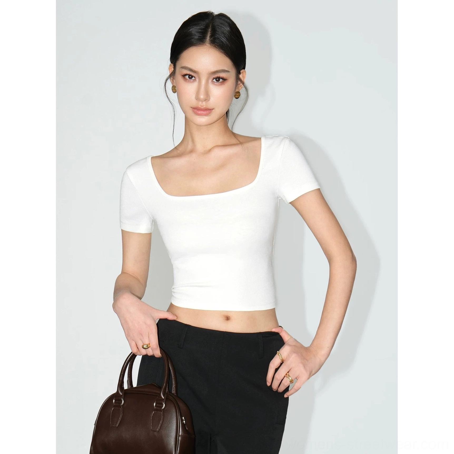 Women's essential square neck ribbed crop tee with structured neckline and versatile streetwear silhouette