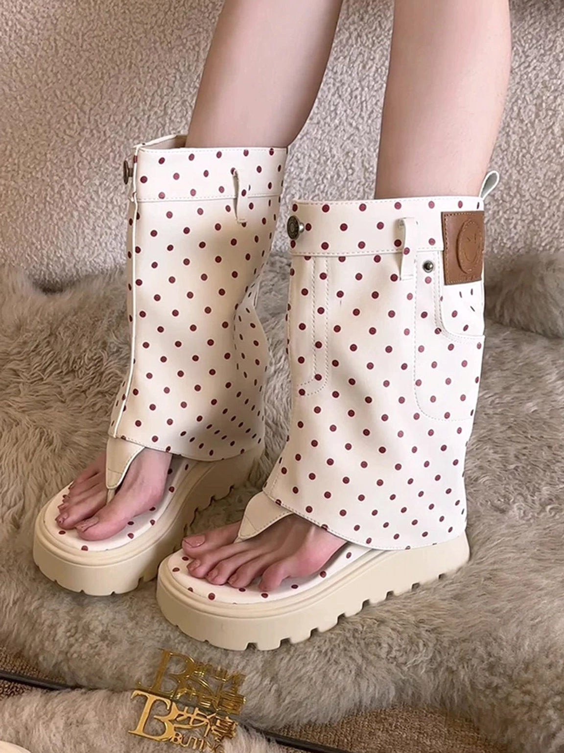 Women's tall thong platform sandal boots designed for Seoul streetwear and avant-garde outfits