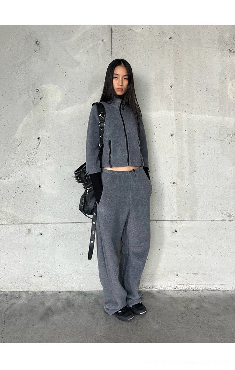 Heather gray women's fleece zip jacket with cropped hem and relaxed curved-leg fleece pants
