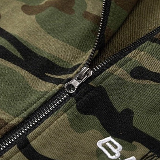 Oversized green camo fleece jacket product image for women's streetwear, Y2K fashion, and casual layering