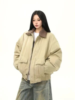 Front three-quarter view of a women's khaki padded bomber jacket with brown sherpa collar, dropped shoulders, and relaxed Korean streetwear fit