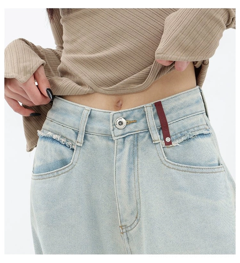 Women’s light blue relaxed straight wide-leg jeans designed for Korean fashion and casual everyday outfits