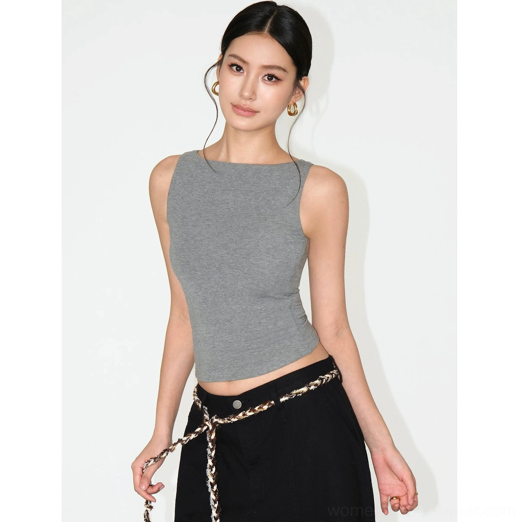 Heather gray women's ribbed boat neck cropped tank top slim fit Seoul streetwear styling view