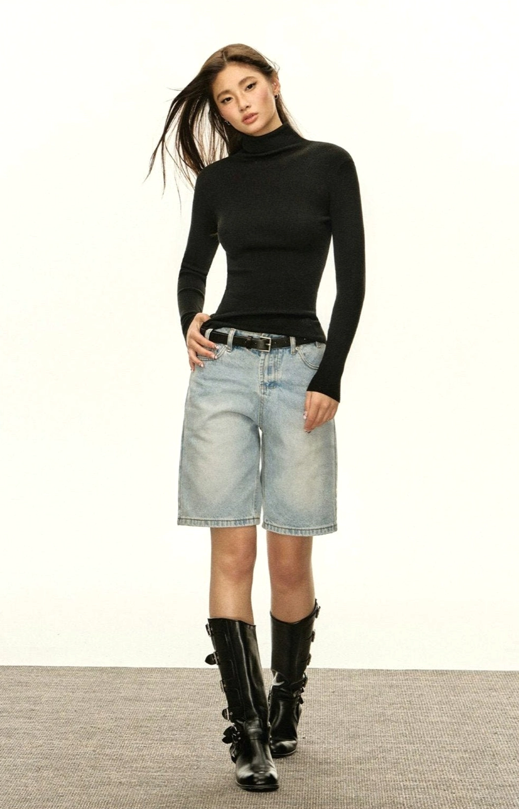 Women's fitted ribbed turtleneck knit sweater high neck texture detail