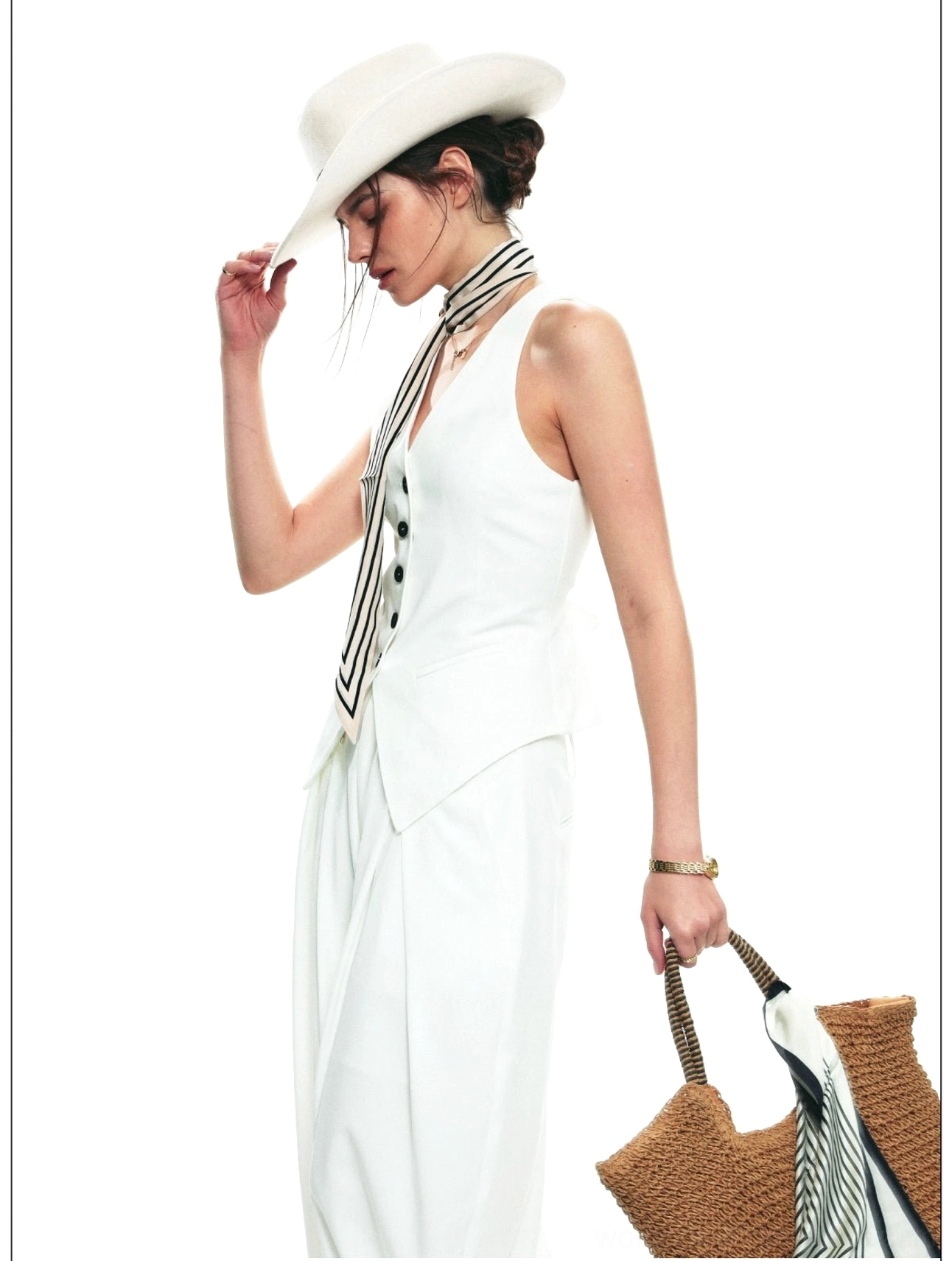 Women's tailored halter waistcoat and wide-leg pants co-ord set with elegant Korean streetwear styling