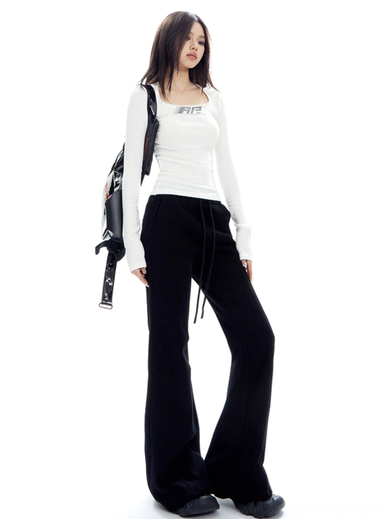 Wide-leg flared streetwear pants designed for comfortable women's lounge and everyday outfits