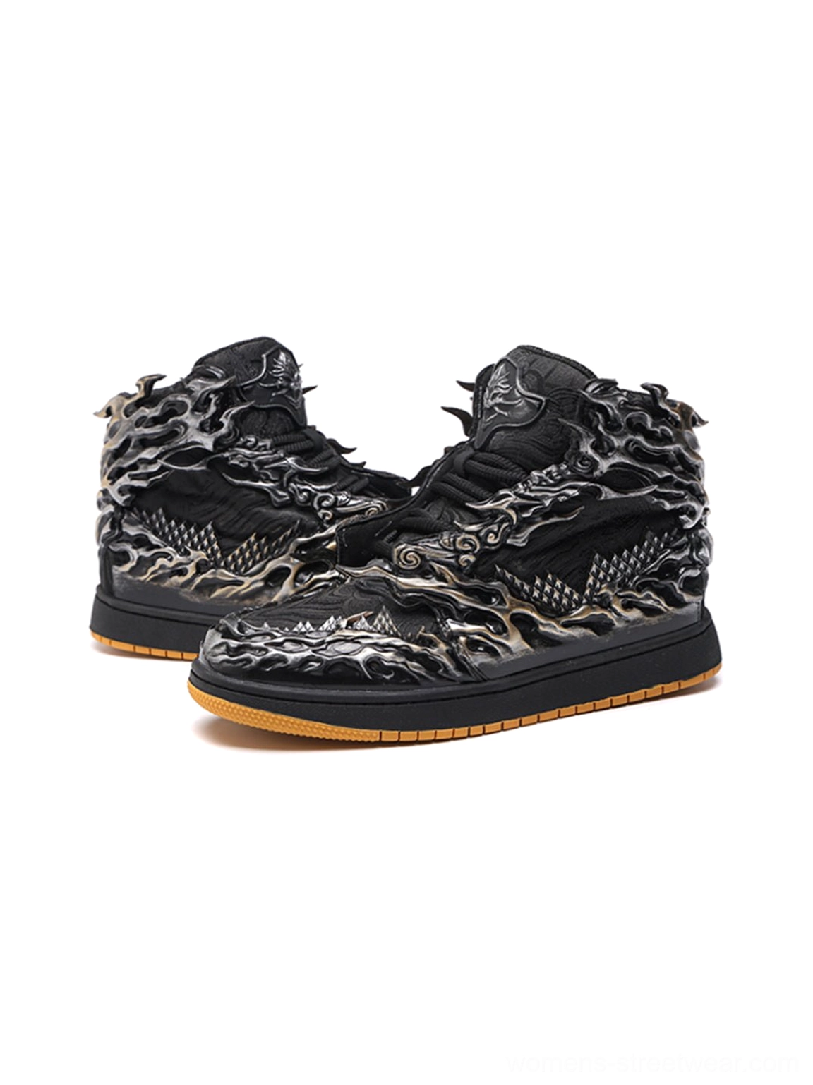 Wukong cloud relief black and silver high-top sneakers gum rubber outsole detail view