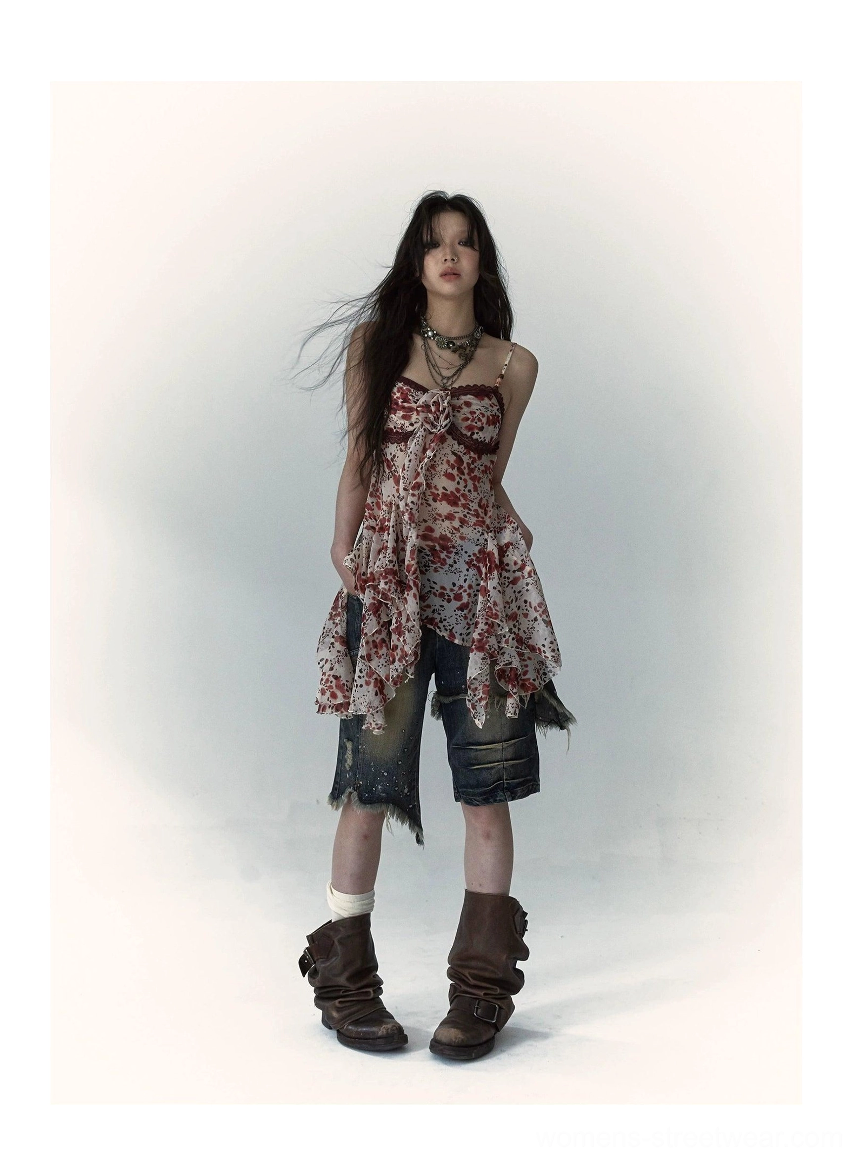 Y2K sheer floral and leopard handkerchief-hem camisole pointed hem styling view